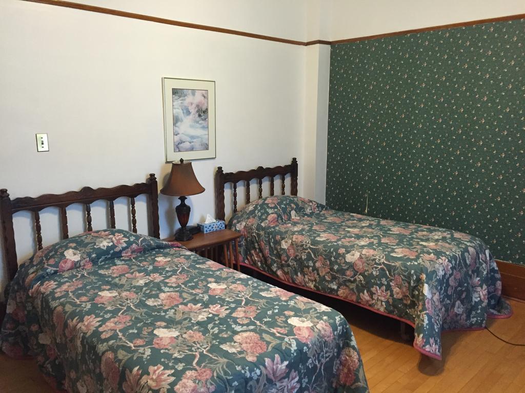 Le Petit Chateau Montebello B&B ห้อง รูปภาพ