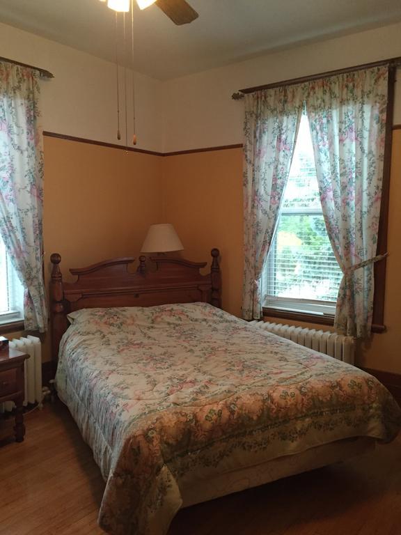 Le Petit Chateau Montebello B&B ห้อง รูปภาพ